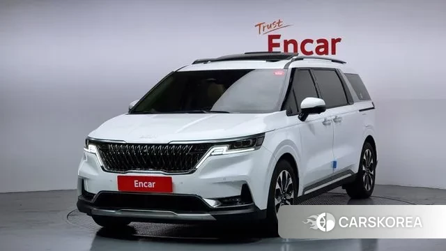 Kia Carnival 4th generation 2023 Белый из Кореи
