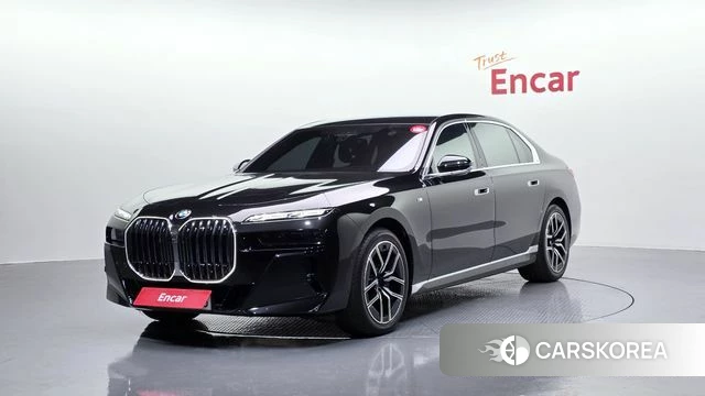 BMW 7 Series (G70) 2025 Черный из Кореи
