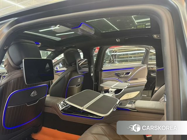 Mercedes-Benz Maybach S-class 2023 Черный из Китая