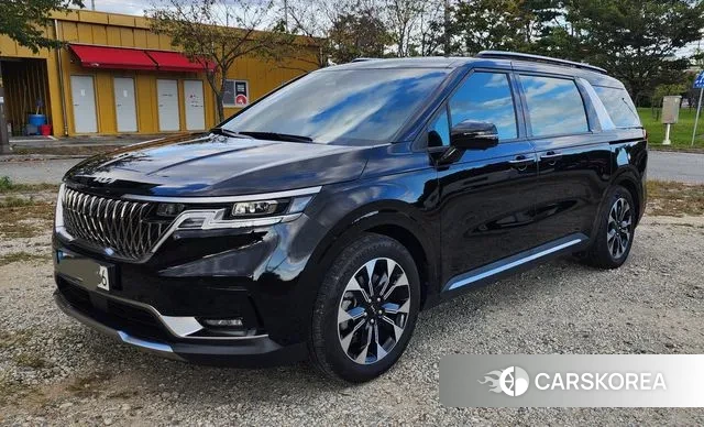 Kia Carnival 4th generation 2023 Черный из Кореи