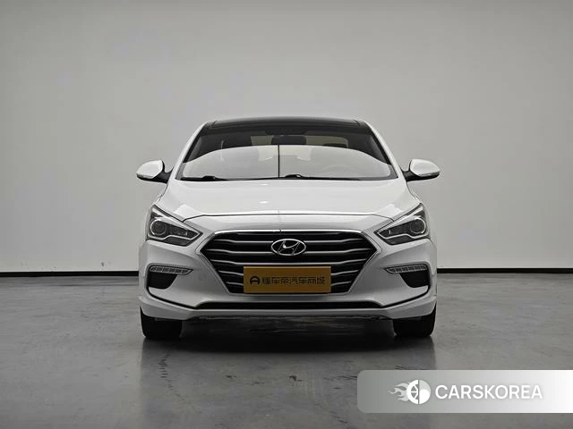 Hyundai Name picture 2018 Белый из Китая