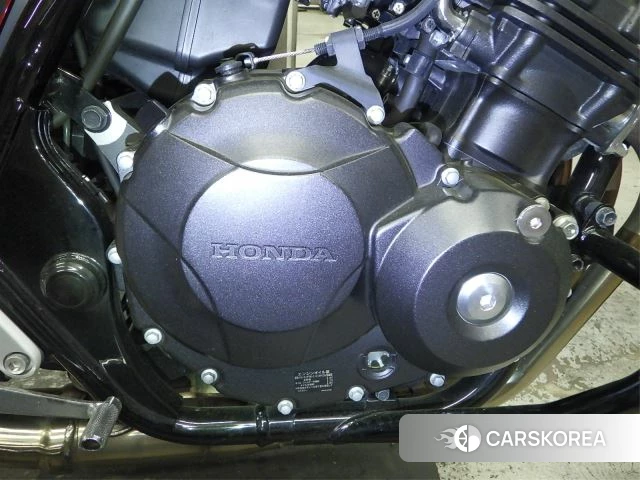 Engine photo