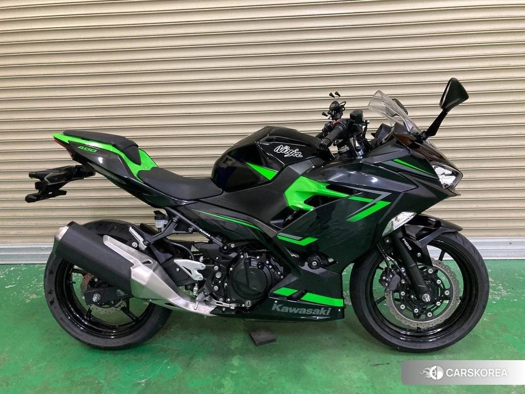 Проданный Kawasaki Ninja 400-2 2019 из Японии