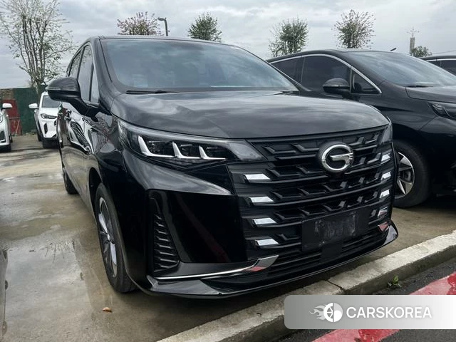 GAC Trumpchi Trumpchi M6 2023 Черный из Китая