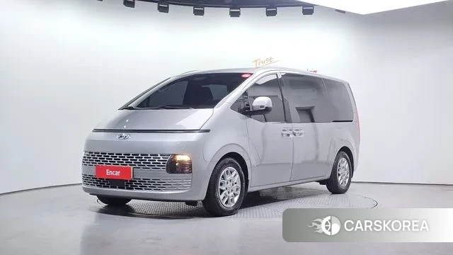 Hyundai Staria 2022 Серебряный из Кореи