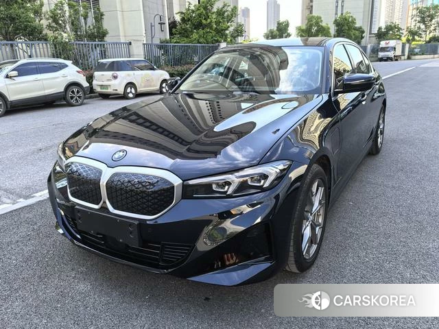 BMW i3 2025 Черный из Китая
