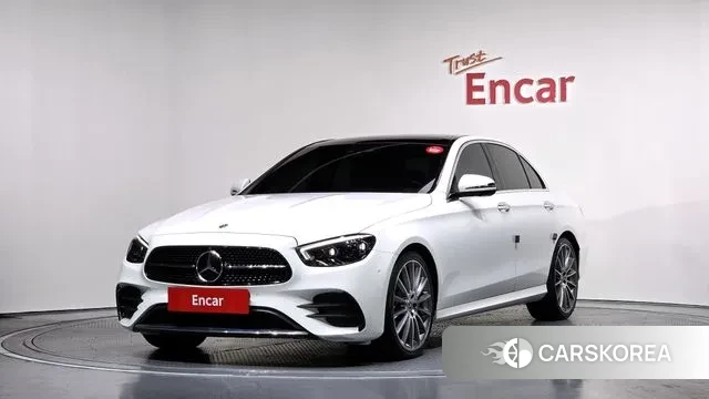 Mercedes-Benz E-Class W213 2020 Белый из Кореи