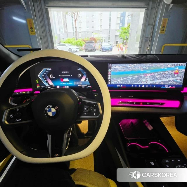 BMW 5 Series (G60) 2024 Белый из Кореи