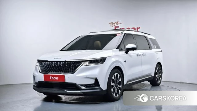 Kia Carnival 4th generation 2023 Белый из Кореи