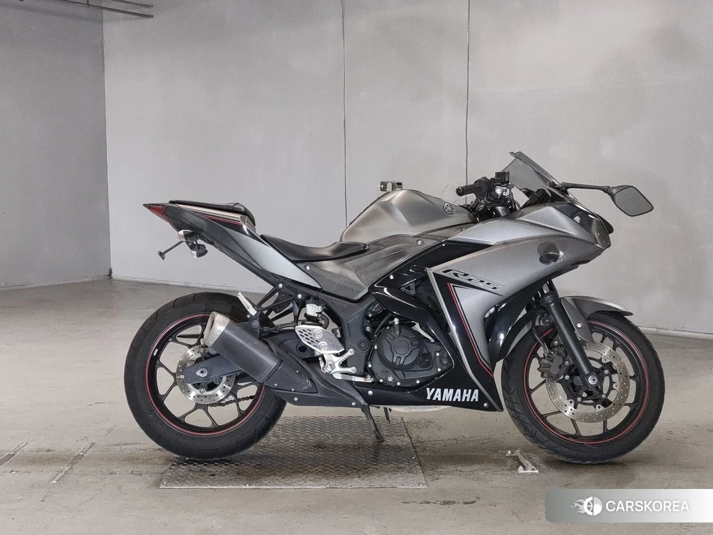 Проданный Yamaha YZF-R25 2016 из Японии, фото 2