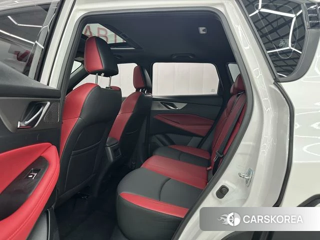Chang'an CS35 PLUS 2022 Белый из Китая