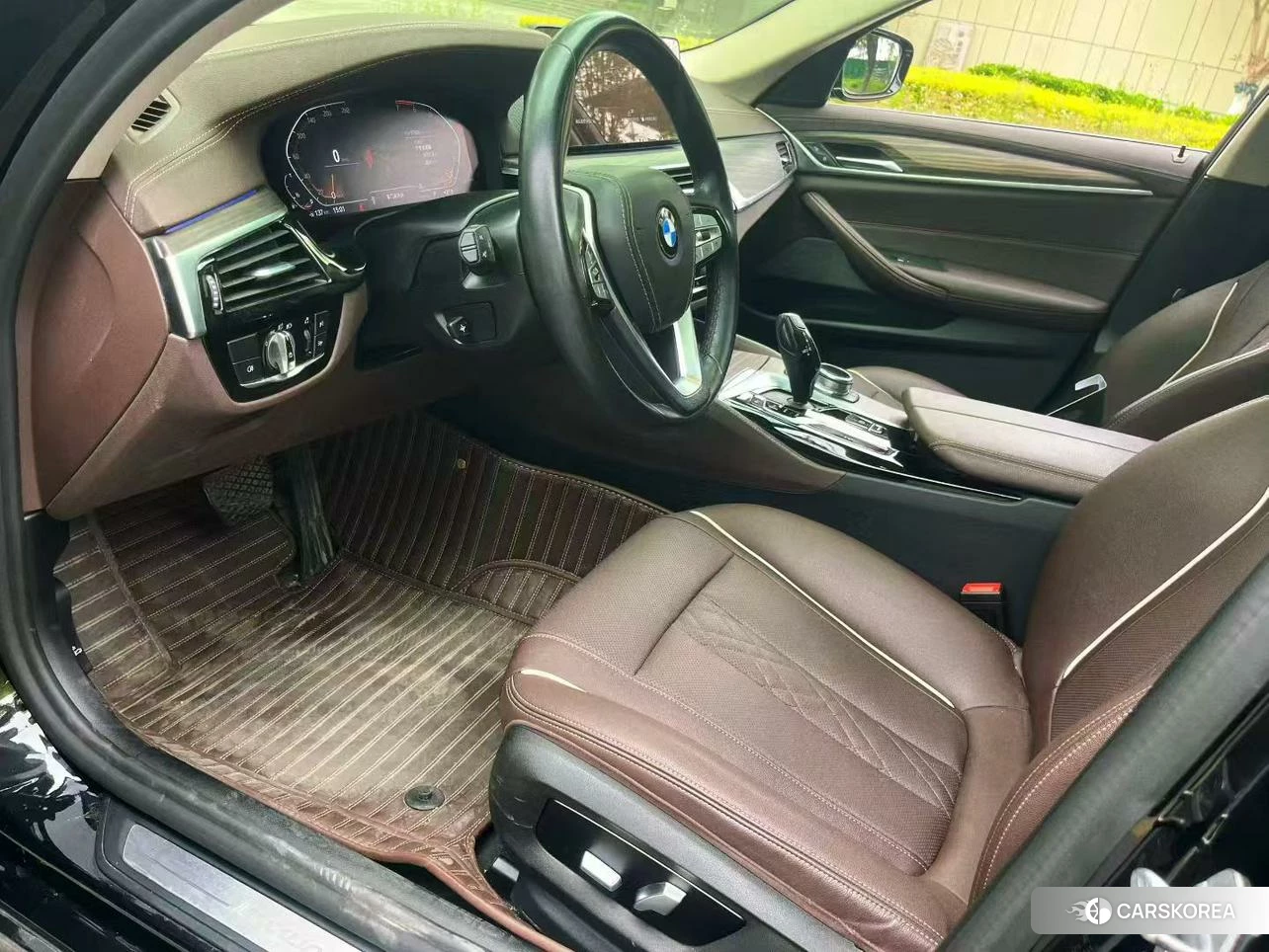 BMW 5 series 2020 Черный из Китая