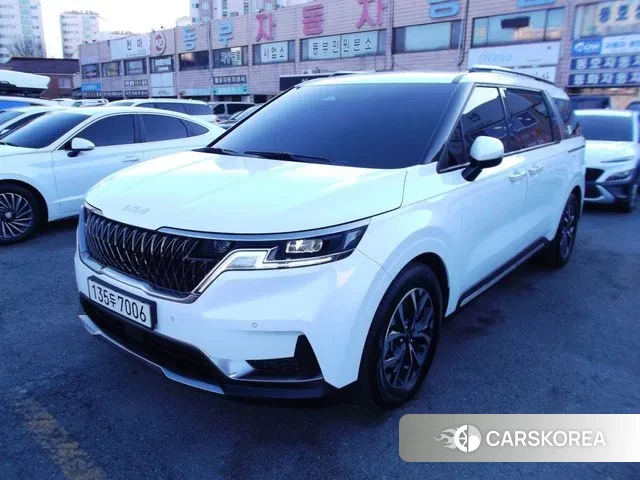 Kia Carnival 4th generation 2022 Белый из Кореи