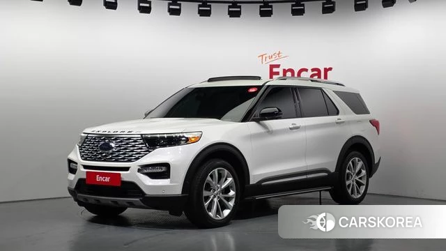 Ford Explorer 6th Generation 2021 Белый из Кореи
