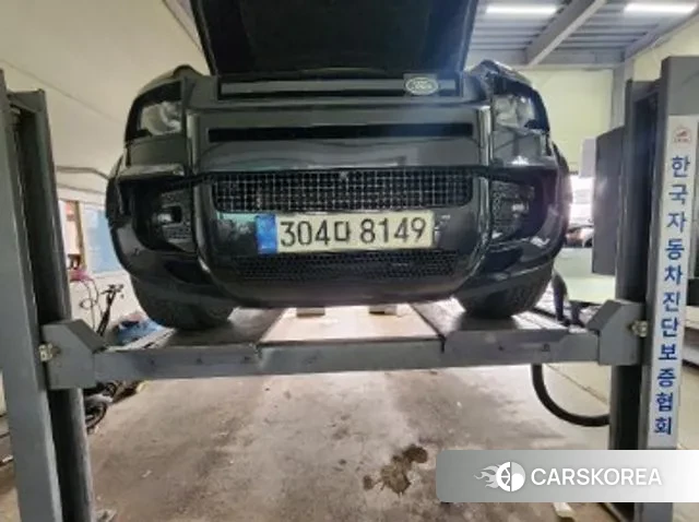 Land Rover Defender (L663) 2020 Черный из Кореи