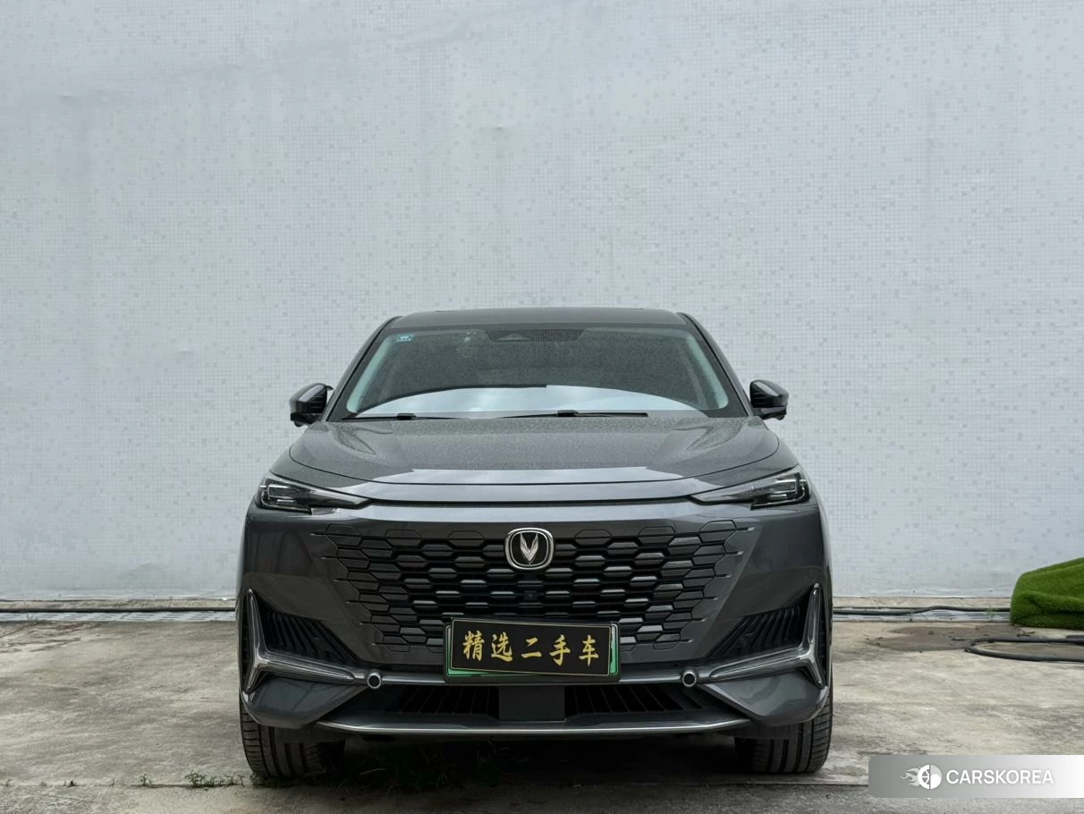 Chang'an UNI-K Smart iDD 2022 Темно-серый из Китая