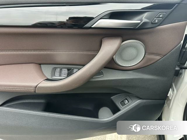BMW X1 2021 Белый из Китая