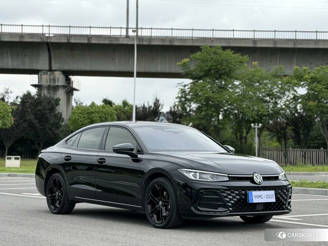 Volkswagen Passat 2025 Черный из Китая