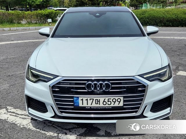 Audi A6 (C8) 2021 Белый из Кореи
