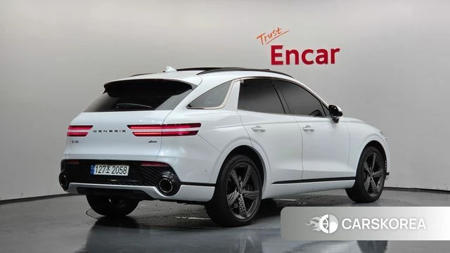 Genesis GV70 2023 Белый из Кореи