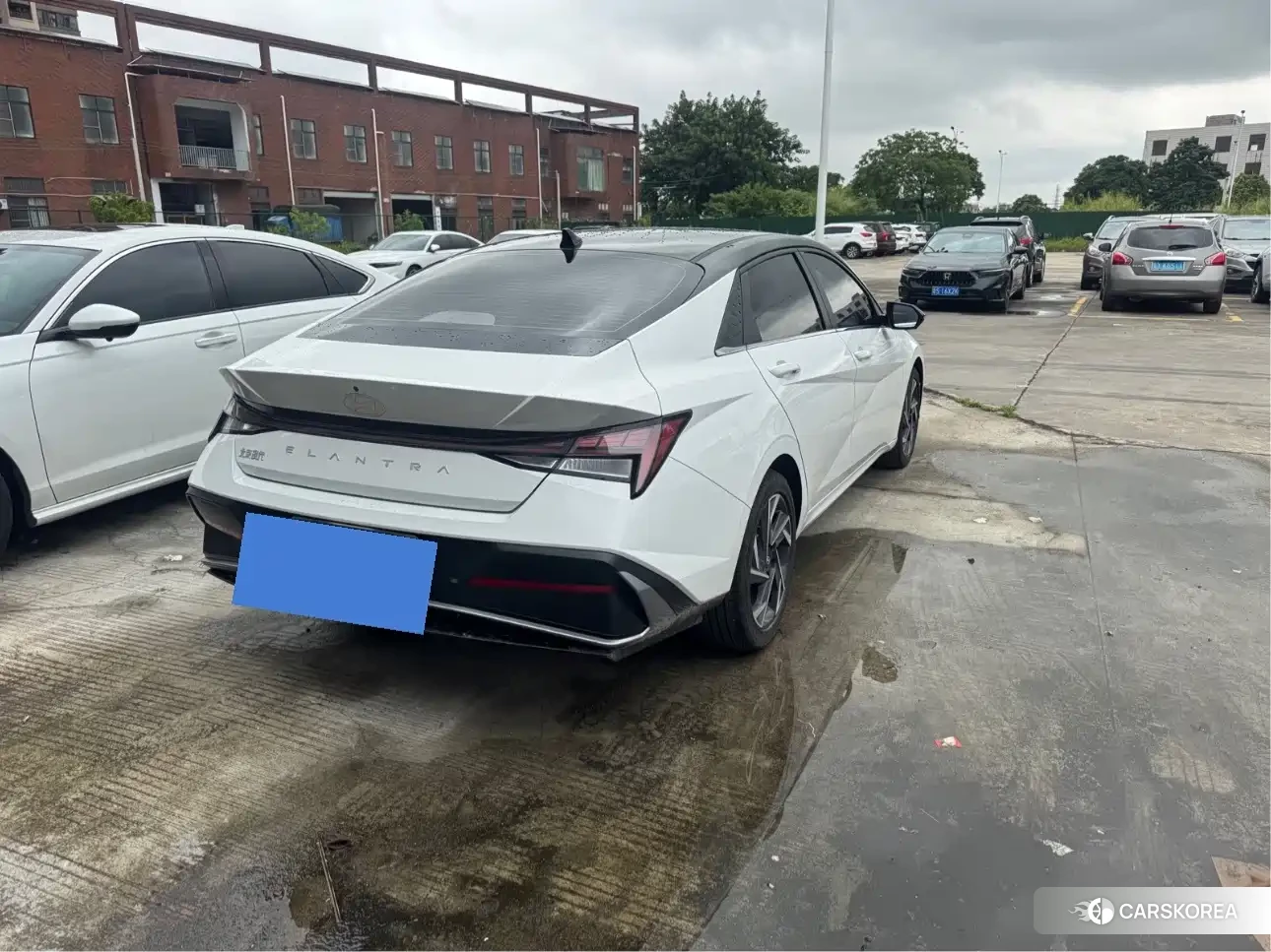 Hyundai Elantra 2025 Белый из Китая