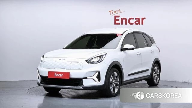 Kia Niro Plus 2022 Белый из Кореи