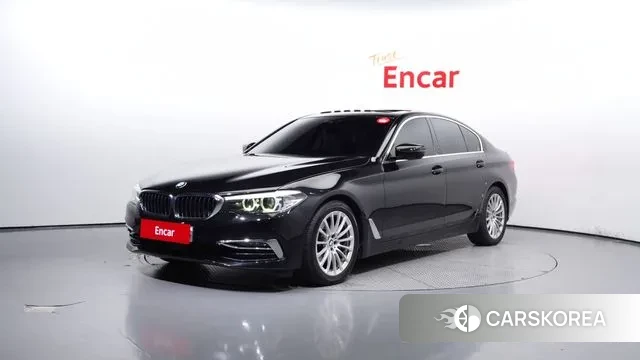 BMW 5 Series (G30) 2019 Черный из Кореи