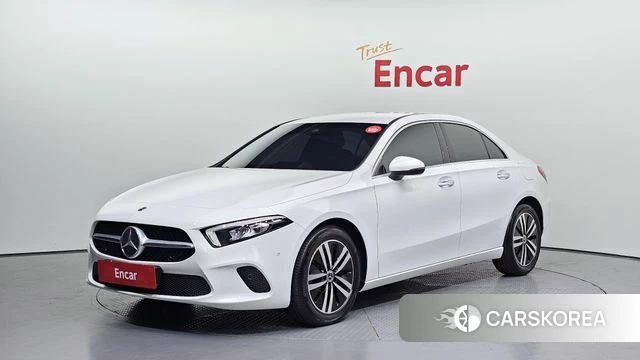 Mercedes-Benz A-Class W177 2022 Белый из Кореи