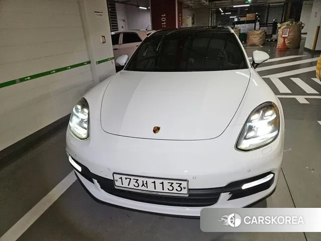 Porsche Panamera (971) 2020 Белый из Кореи