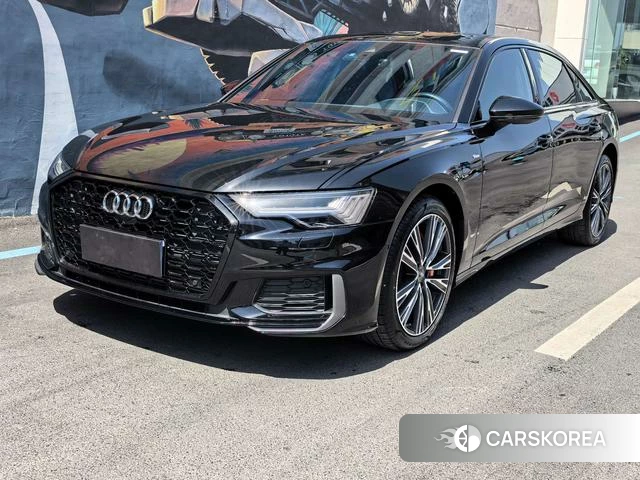 Audi A6L 2021 Черный из Китая