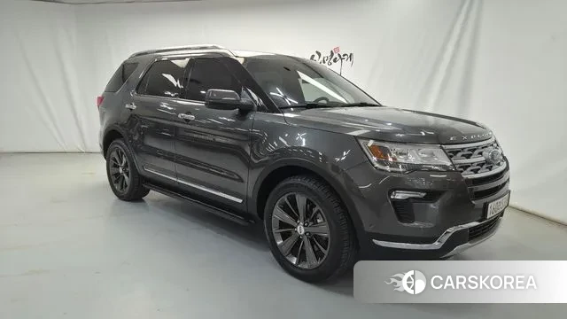 Ford Explorer 2019 Серый из Кореи