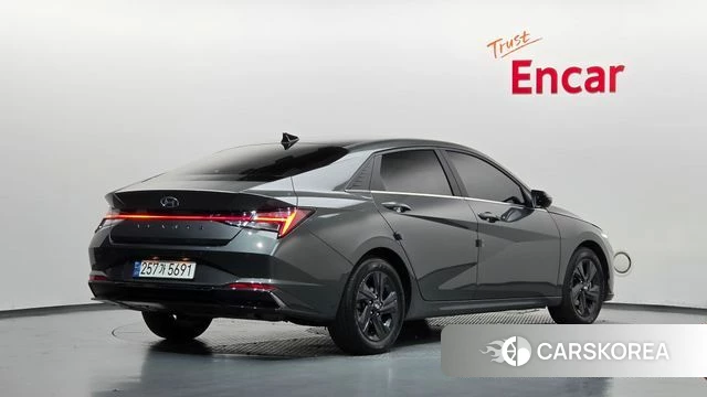Hyundai Avante Hybrid (CN7) 2021 Серый из Кореи