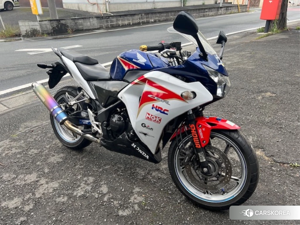 Проданный Honda CBR250R ABS 2011 из Японии, фото 2