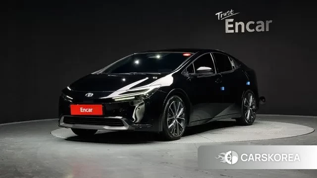 Toyota Prius 5th Generation 2023 Черный из Кореи