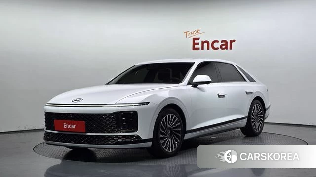 Hyundai Grandeur Hybrid (GN7) 2023 Белый из Кореи