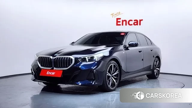 BMW 5 Series (G60) 2025 Черный из Кореи