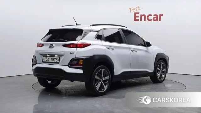 Hyundai Kona 2018 Белый из Кореи