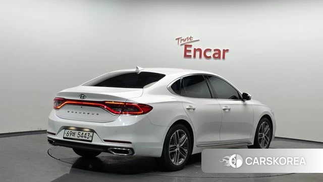 Hyundai Grandeur IG 2018 Белый из Кореи
