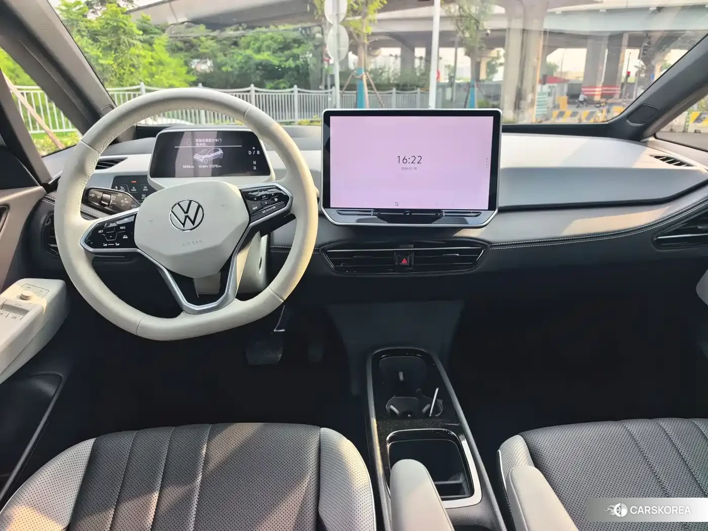 Volkswagen ID.3 2024 Белый из Китая