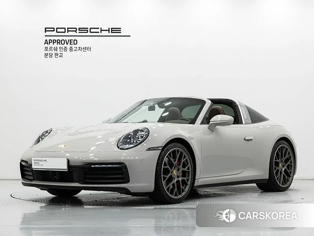 Porsche 911(992) 2024 Жемчужный цвет из Кореи