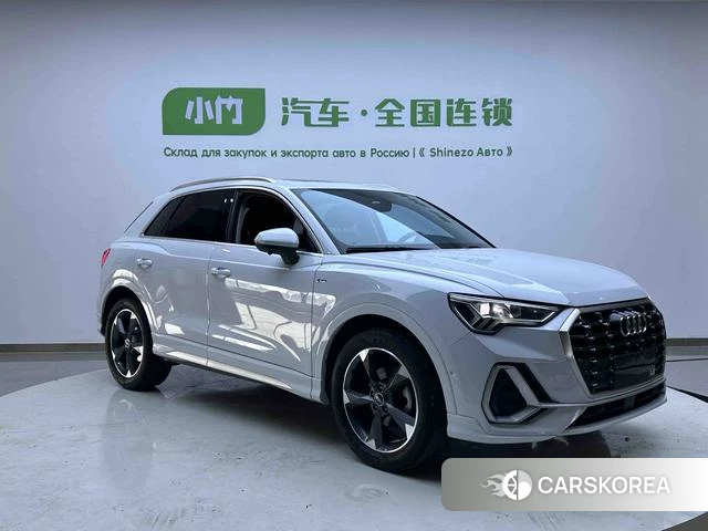 Audi Q3 2022 Белый из Китая
