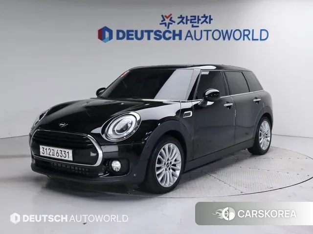 Mini Cooper Clubman 2019 Черный из Кореи