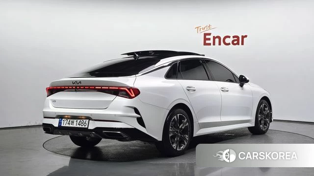 Kia K5 3rd generation 2022 Белый из Кореи