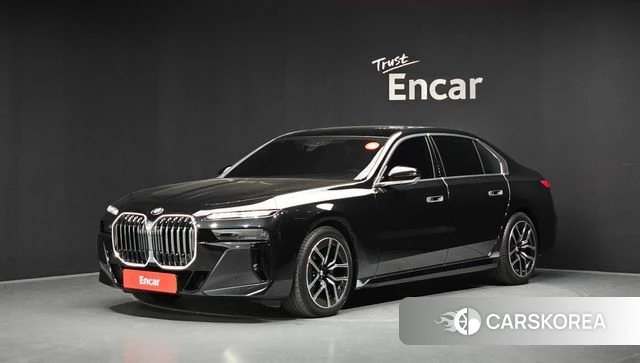 BMW 7 Series (G70) 2025 Черный из Кореи