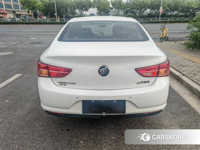 Buick Weilang 2019 Белый из Китая