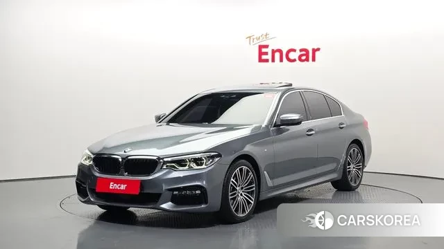 BMW 5 Series (G30) 2018 Серый из Кореи
