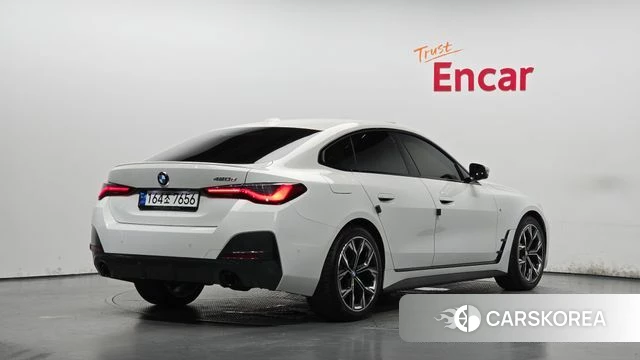BMW 4 Series (G22) 2022 Белый из Кореи