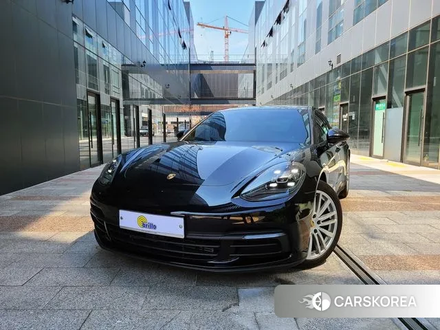 Porsche Panamera (971) 2018 Черный из Кореи