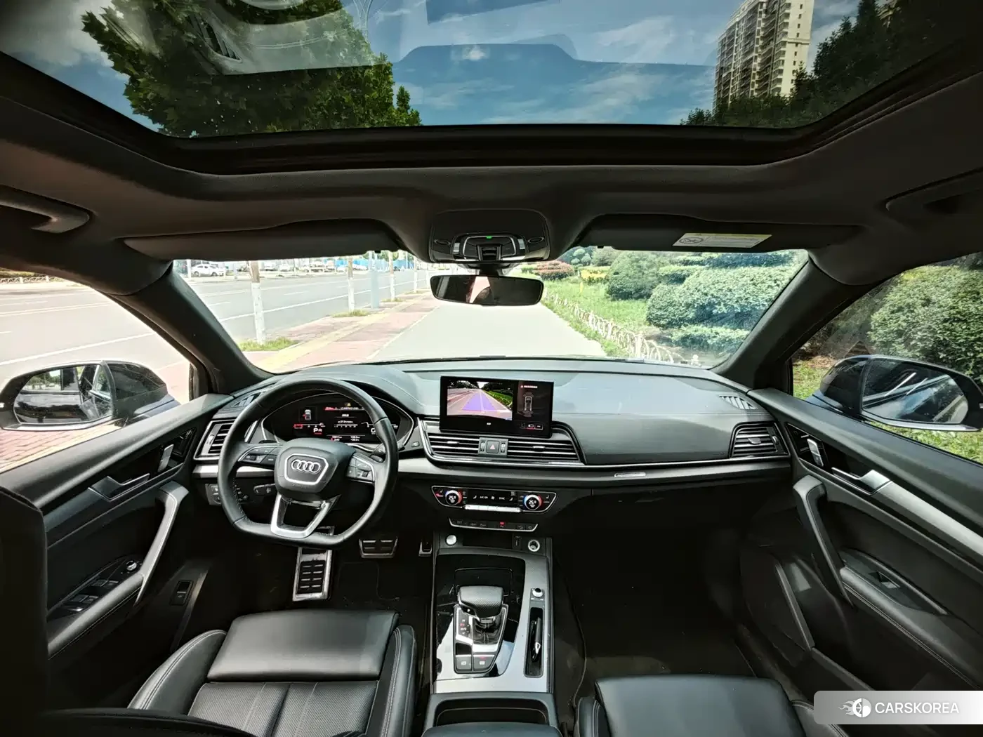 Audi Q5L 2024 Черный из Китая