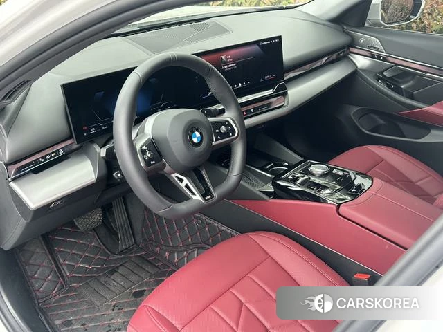 BMW 5 series 2025 Белый из Китая